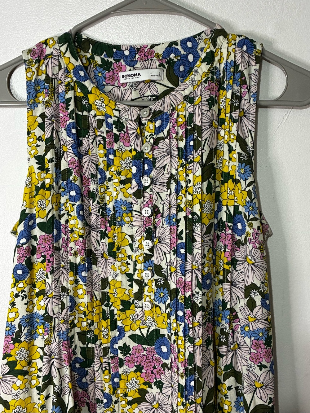 SONOMA Floral Button-Front Sleeveless Tank in Yellow, Blue & Pink